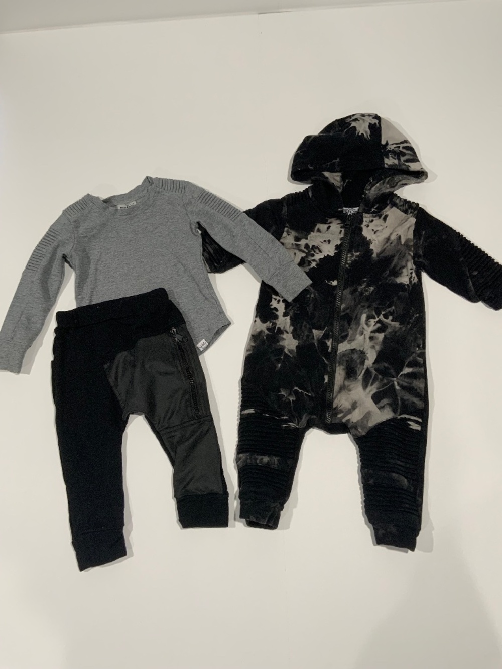 Posh Kiddos Sz 12-18 months Romper Pants Shirt Lot